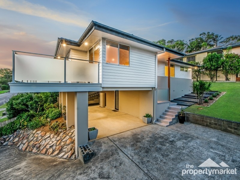30 Valley View Road, Bateau Bay NSW 2261