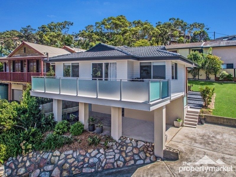 30 Valley View Road, Bateau Bay NSW 2261