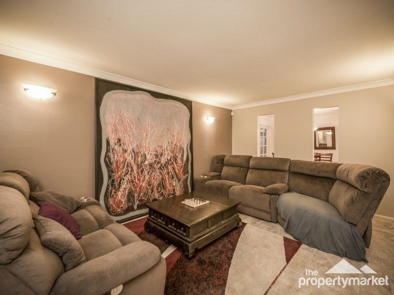 8 Bemboka Crescent, Glenning Valley NSW 2261