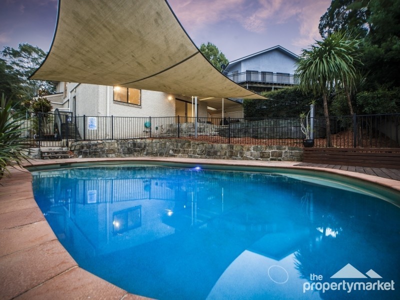 8 Bemboka Crescent, Glenning Valley NSW 2261