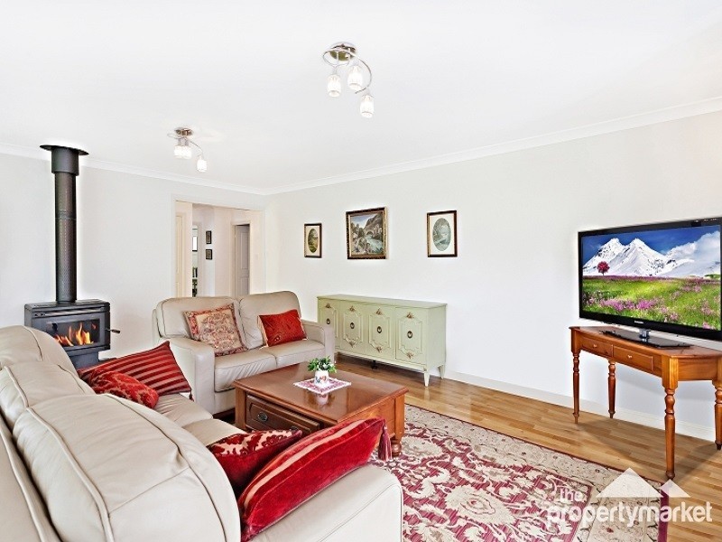 4 Indra Avenue, Summerland Point NSW 2259