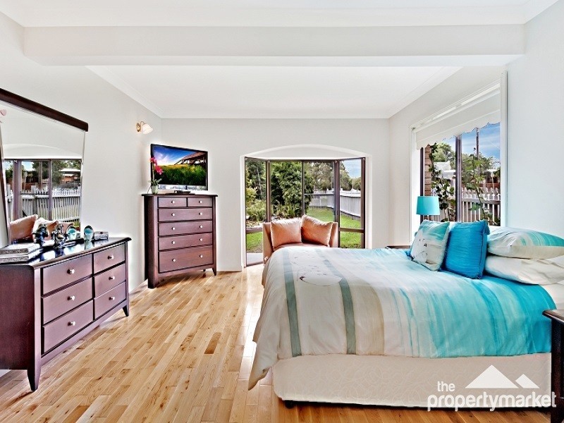 4 Indra Avenue, Summerland Point NSW 2259