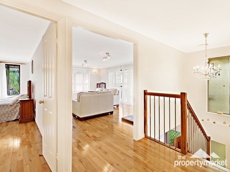 4 Indra Avenue, Summerland Point NSW 2259