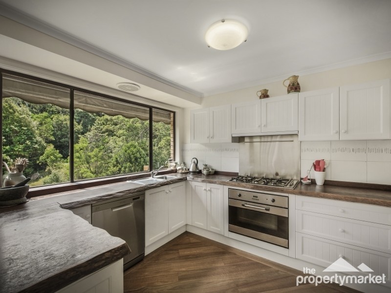 250 Peach Orchard Road, Fountaindale NSW 2258