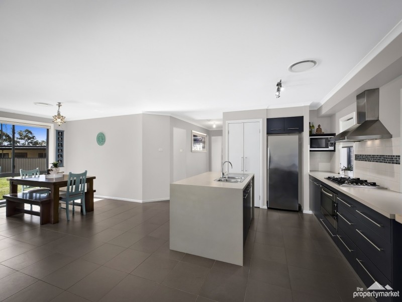 37 Dulkara Street, Gwandalan NSW 2259