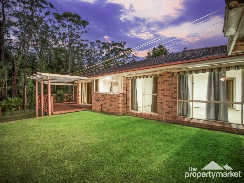 39 Bomaderry Crescent, Glenning Valley NSW 2261