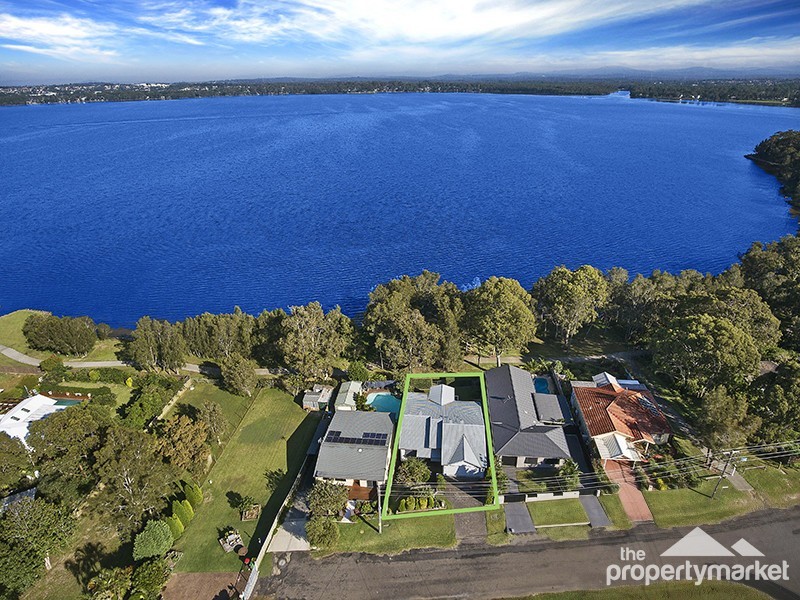 4 Kyong Avenue, Buff Point NSW 2262