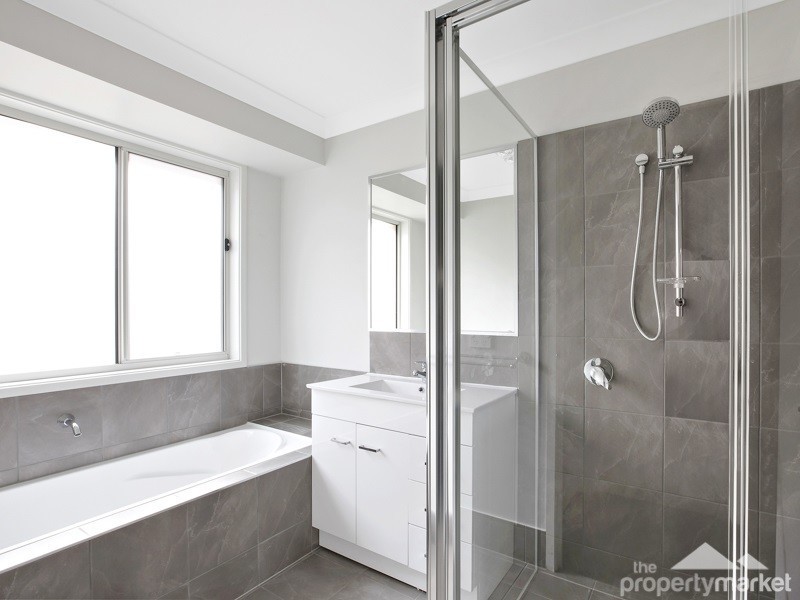 19 Goorangai Close, Wadalba NSW 2259