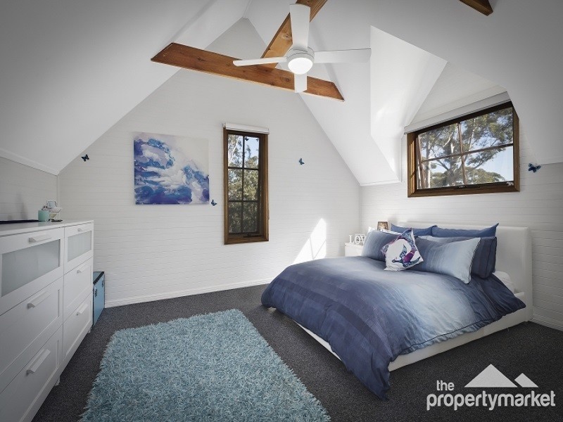 7 Yarramalong Road, Alison NSW 2259