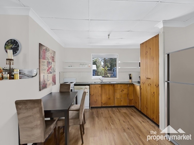 32 Arlington Street, Gorokan NSW 2263