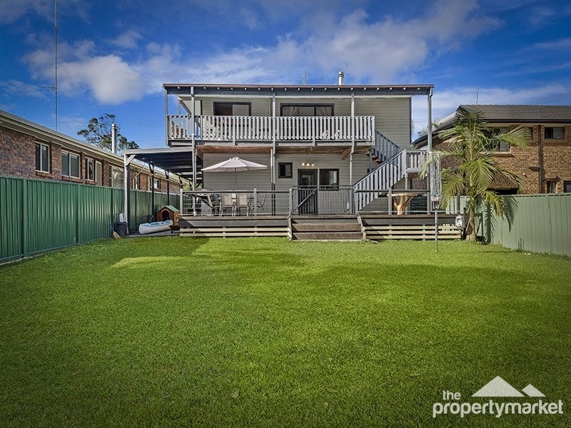 18 Elizabeth Bay Drive, Lake Munmorah NSW 2259