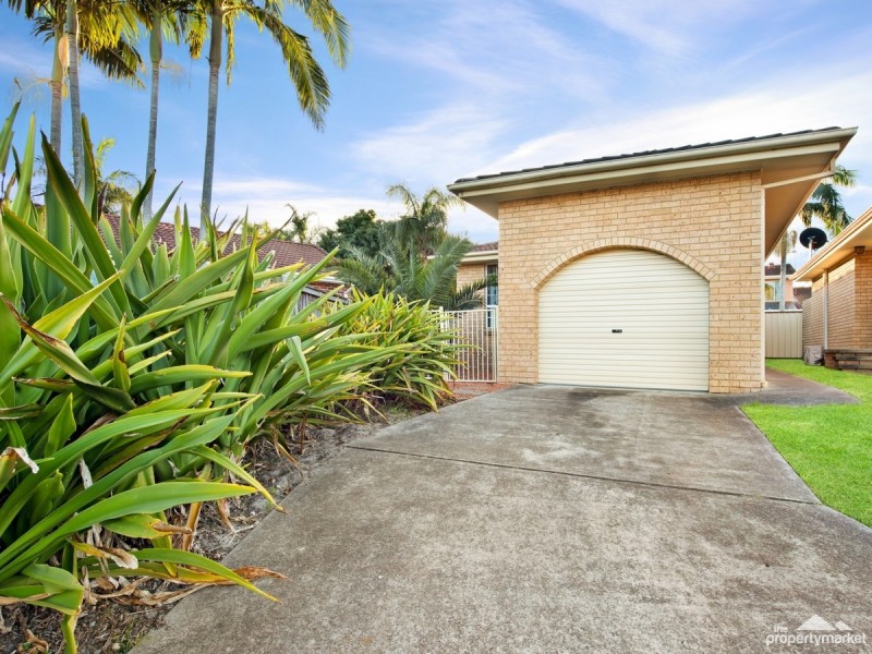 2/7 Marvin Close, Lake Munmorah NSW 2259