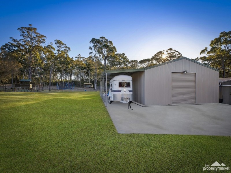 14 Simmons Close, Wyee Point NSW 2259