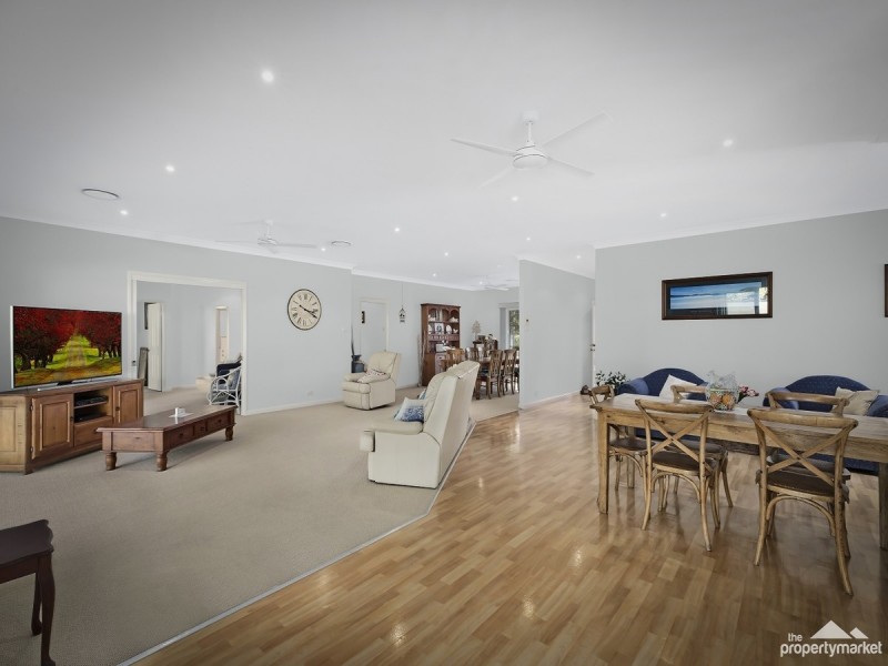9 Simmons Close, Wyee Point NSW 2259