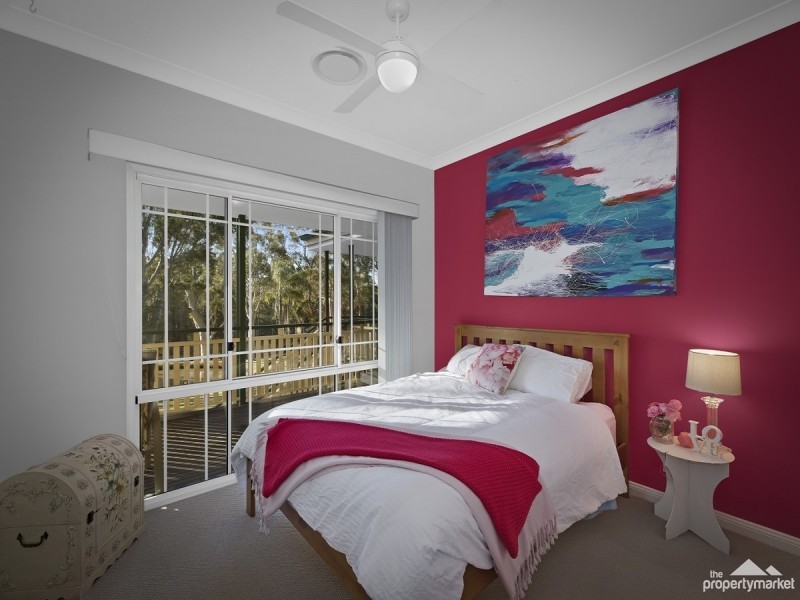 9 Simmons Close, Wyee Point NSW 2259