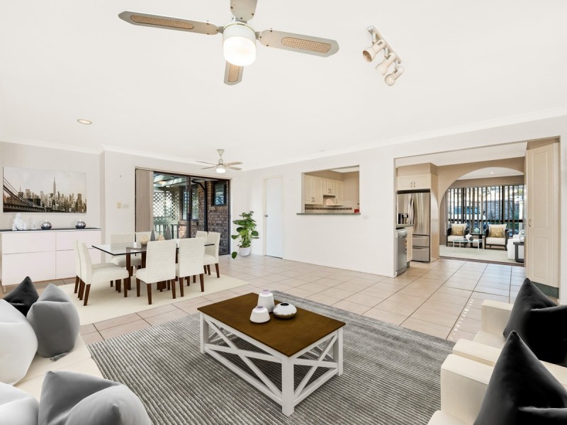 53 Audie Parade, Berkeley Vale NSW 2261