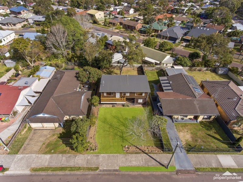 190 Elizabeth Bay Drive, Lake Munmorah NSW 2259