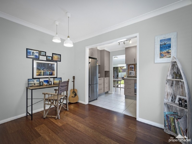 71 Albatross Road, Berkeley Vale NSW 2261