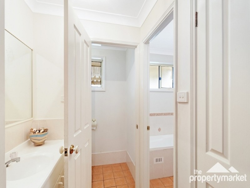 88 Cams Boulevard, Summerland Point NSW 2259