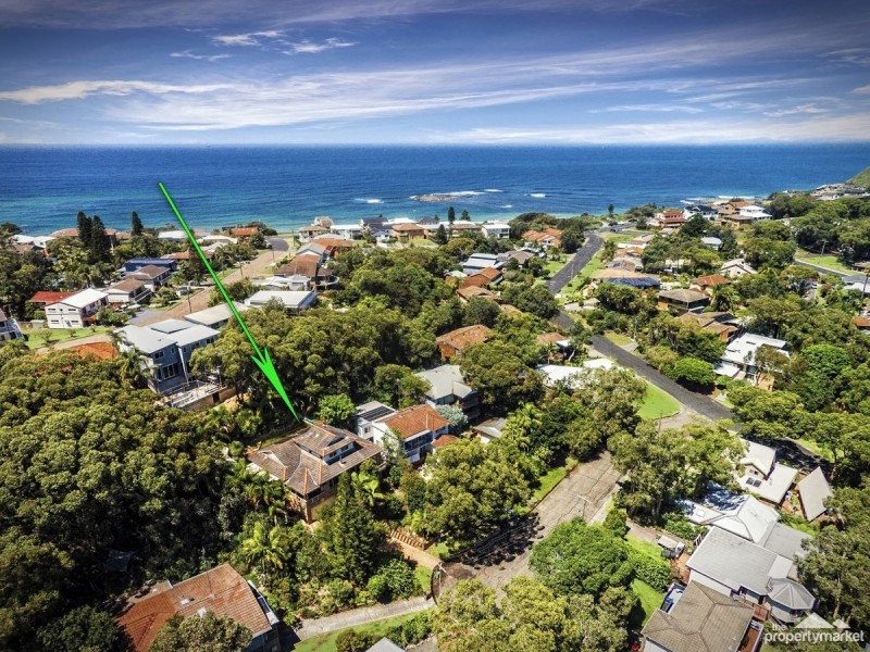 8 Peter Avenue, Forresters Beach NSW 2260