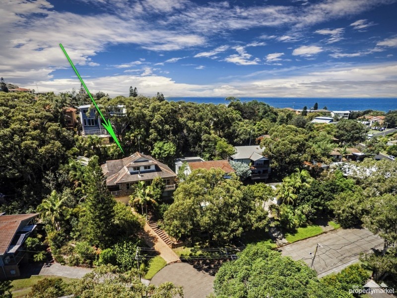 8 Peter Avenue, Forresters Beach NSW 2260