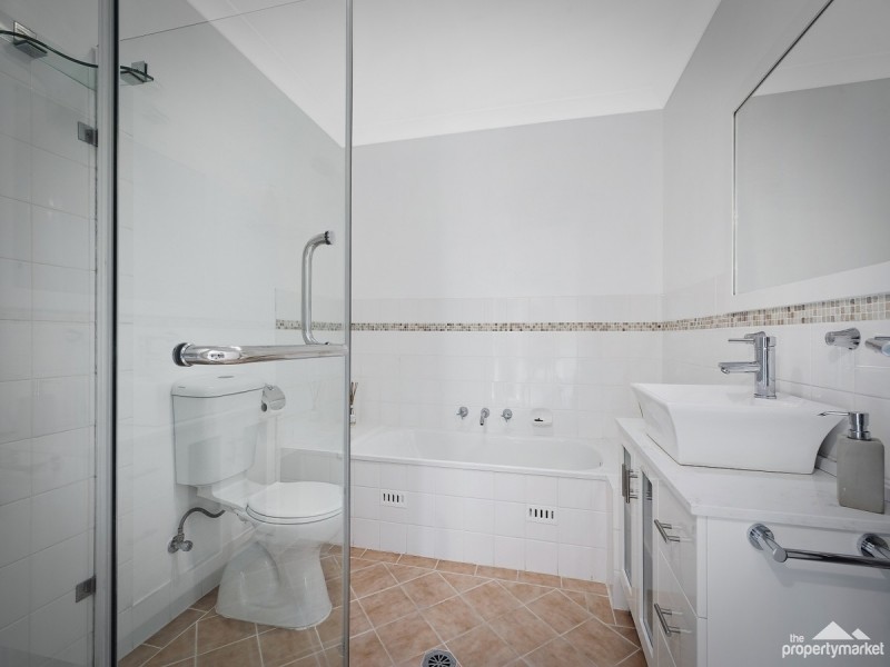 1/33 Allandale Road, Green Point NSW 2251