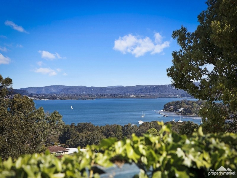 48 Lushington Street, East Gosford NSW 2250