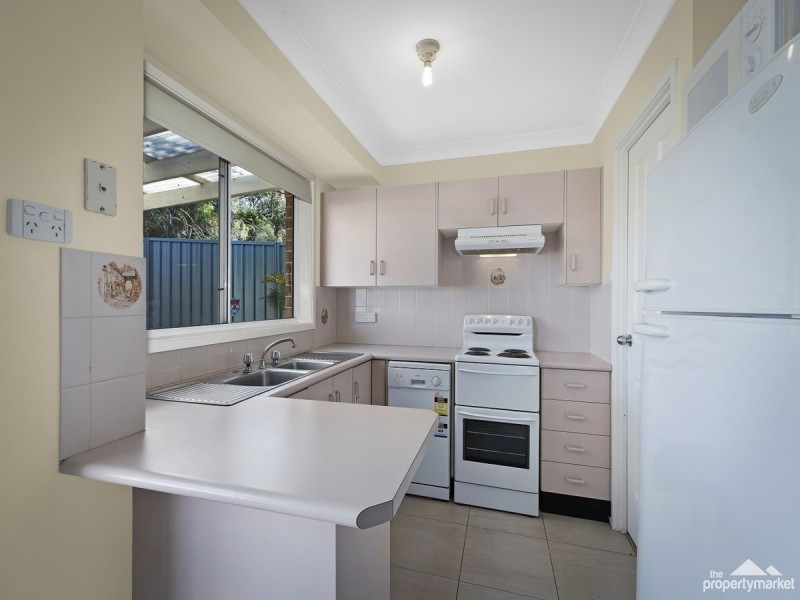 7 Parton Close, Buff Point NSW 2262