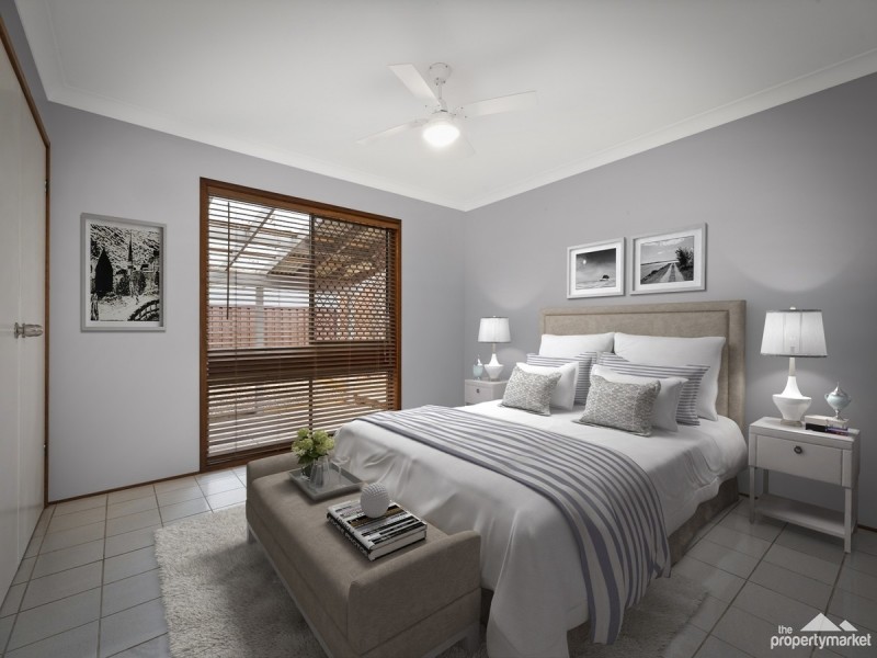 4 Erin Avenue, Berkeley Vale NSW 2261