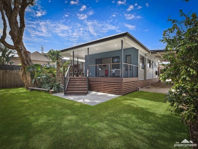 9 Lake Street, Budgewoi NSW 2262