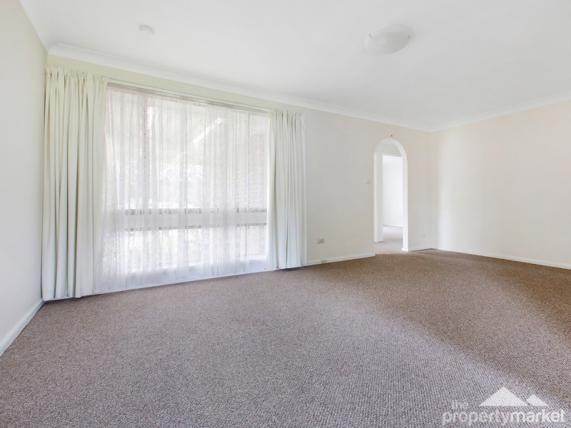 57 Warrina Avenue, Summerland Point NSW 2259