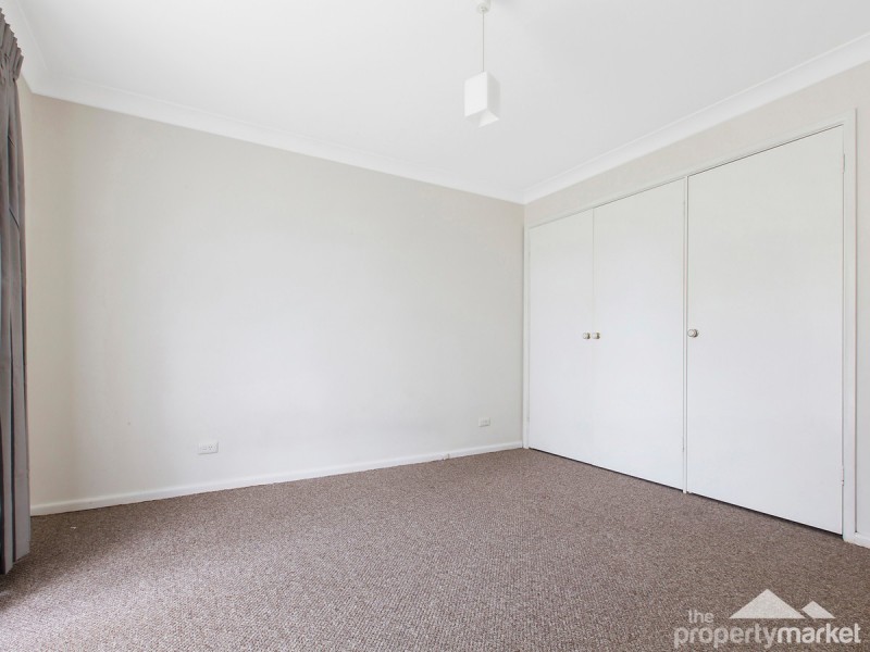 57 Warrina Avenue, Summerland Point NSW 2259