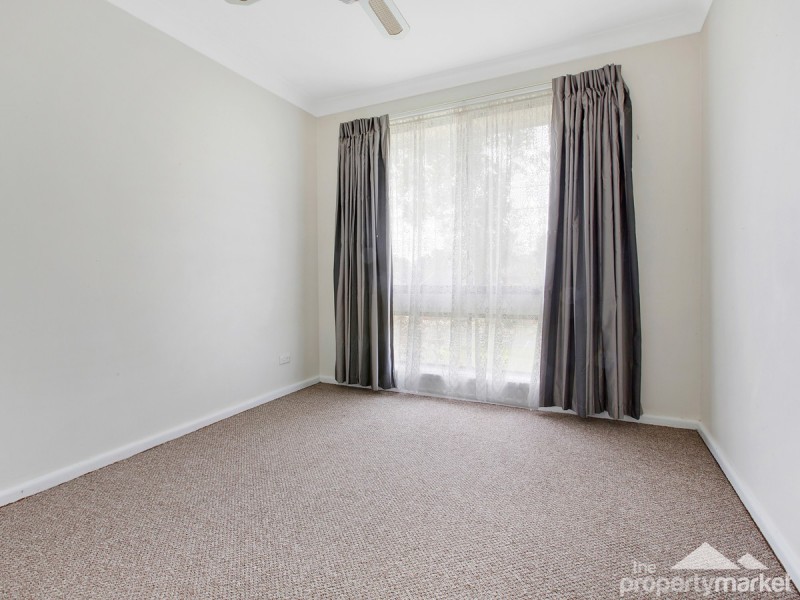 57 Warrina Avenue, Summerland Point NSW 2259