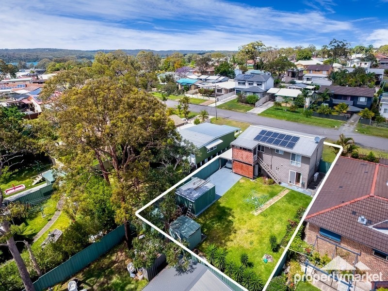 9 Collendina Road, Gwandalan NSW 2259