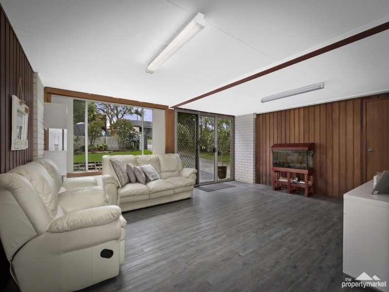 18 Coonanga Avenue, Budgewoi NSW 2262