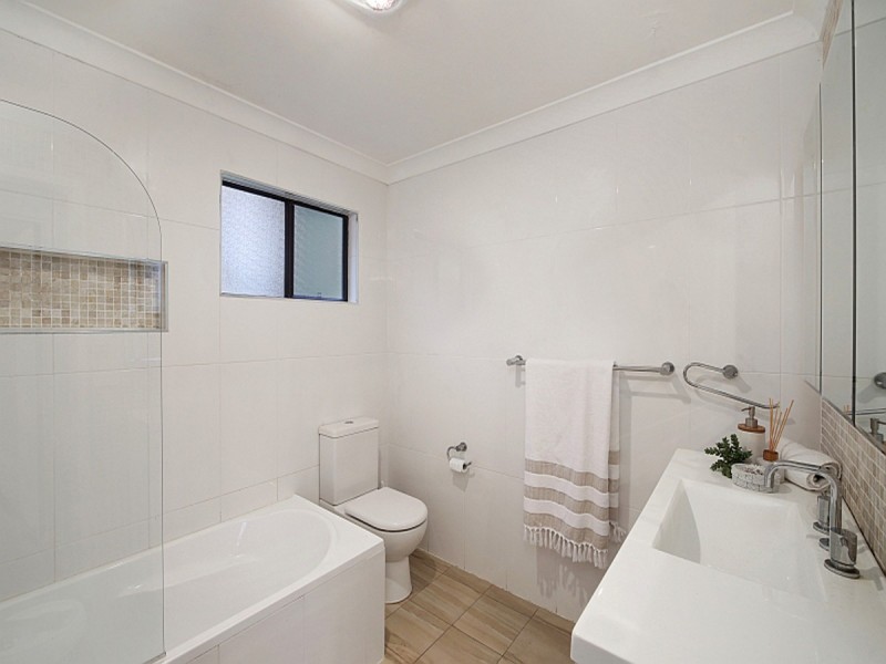 526 The Entrance Road, Erina Heights NSW 2260