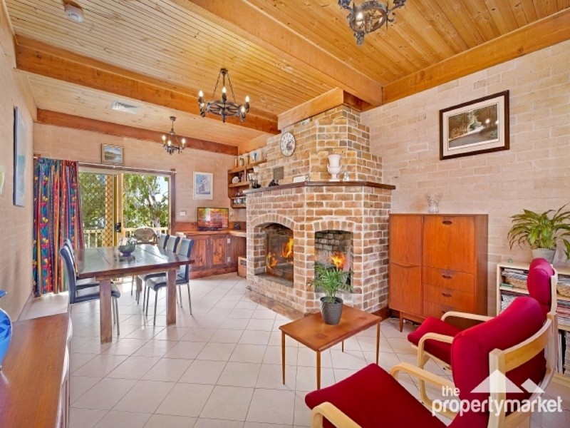 10 Aldinga Road, Gwandalan NSW 2259