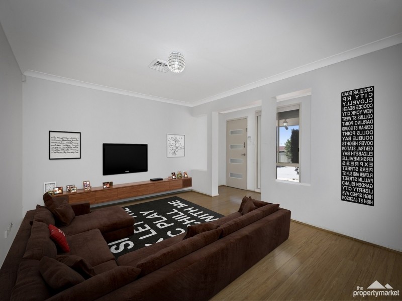 12 Bangalay Close, Blue Haven NSW 2262