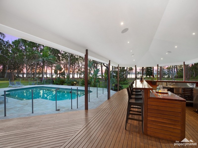 175 Cams Boulevard, Summerland Point NSW 2259