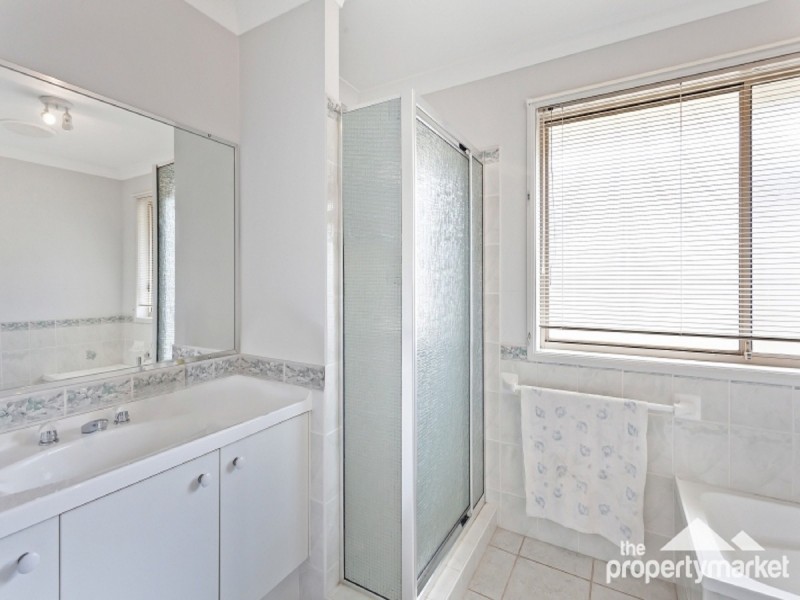 24 Bay Vista Way, Gwandalan NSW 2259