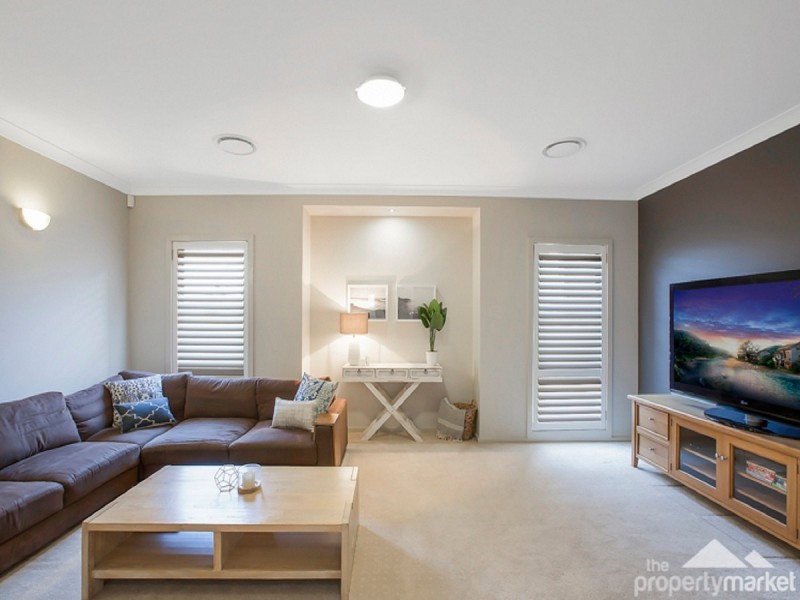 30 Gordon Avenue, Summerland Point NSW 2259