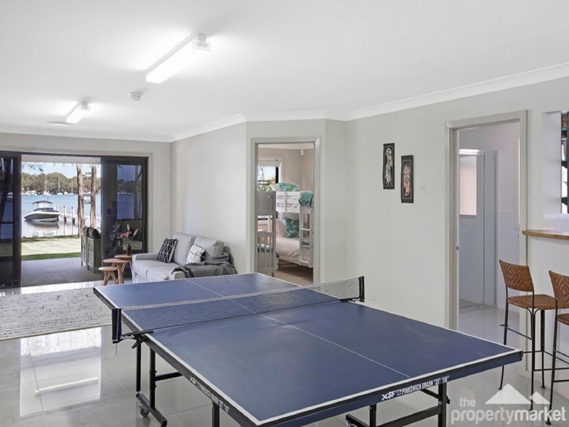 30 Gordon Avenue, Summerland Point NSW 2259
