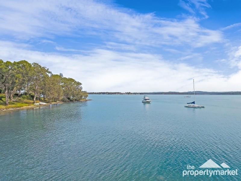 123 Kullaroo Road, Summerland Point NSW 2259