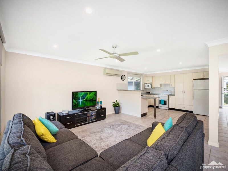 15 Kingsford Smith Drive, Berkeley Vale NSW 2261