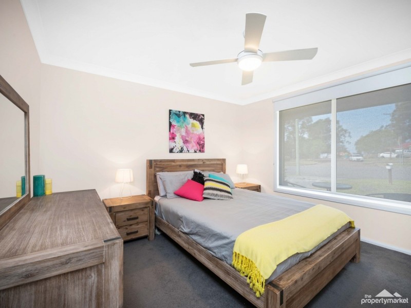 15 Kingsford Smith Drive, Berkeley Vale NSW 2261