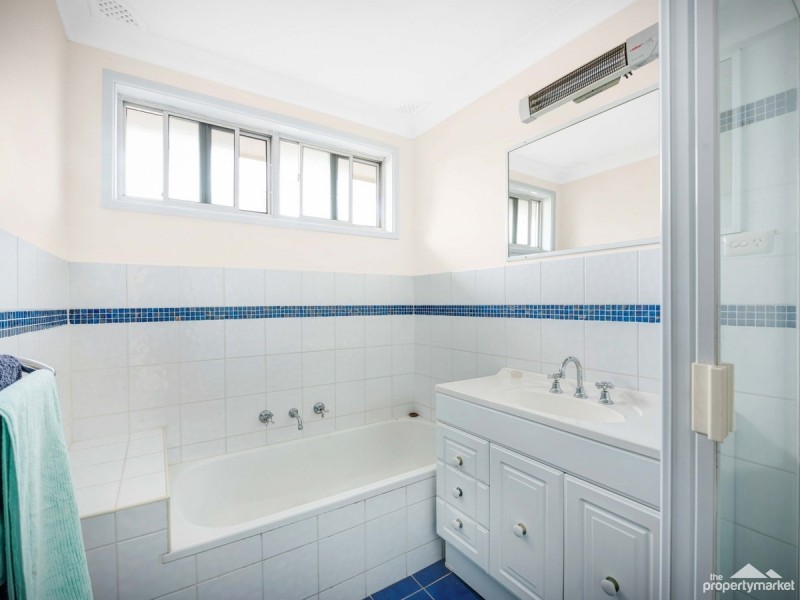 15 Kingsford Smith Drive, Berkeley Vale NSW 2261