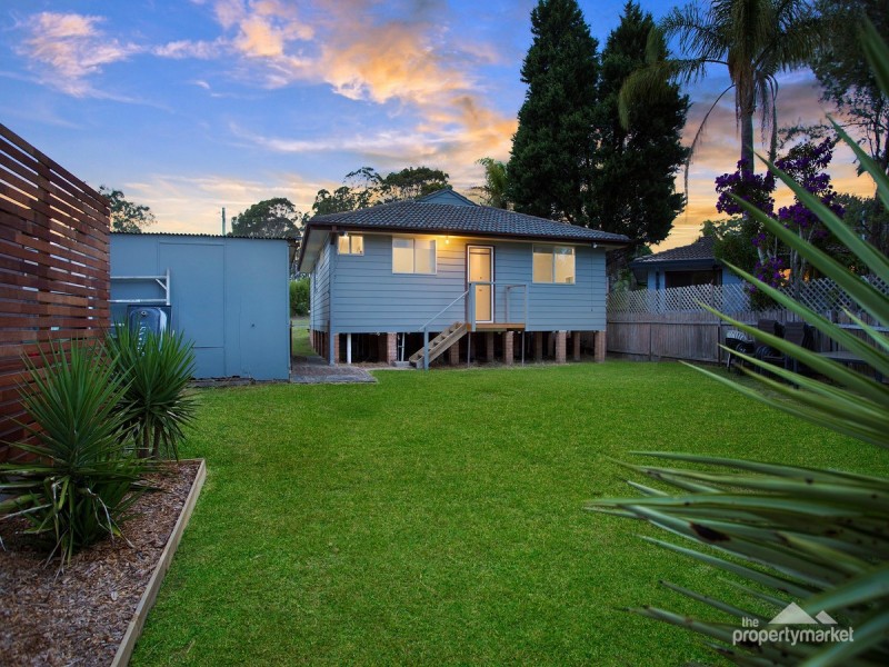 15 Kingsford Smith Drive, Berkeley Vale NSW 2261