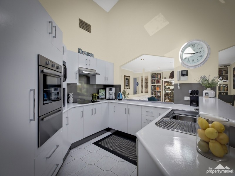 7 Greenleaf Place, Buff Point NSW 2262