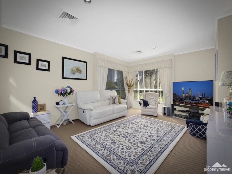 7 Greenleaf Place, Buff Point NSW 2262