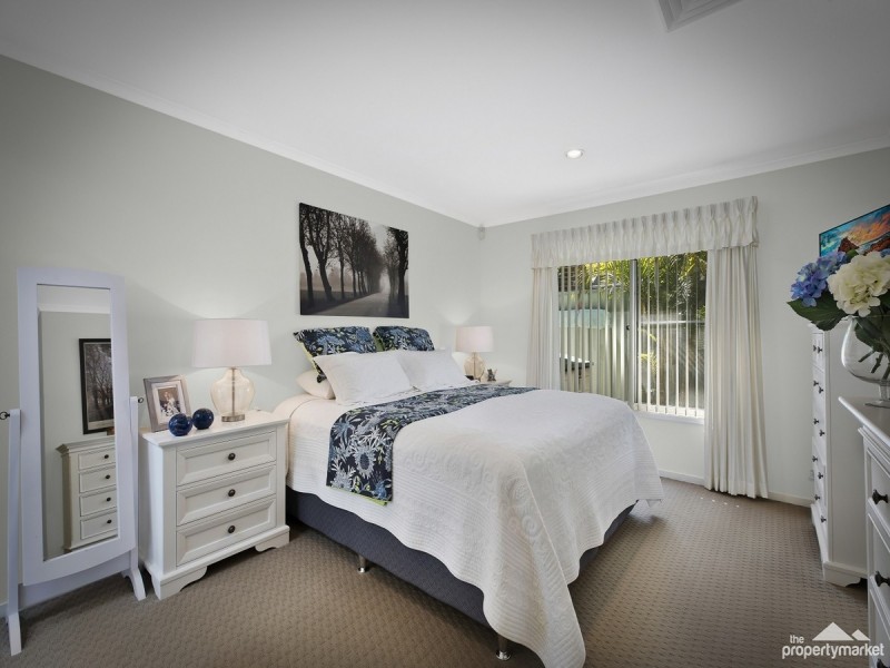 7 Greenleaf Place, Buff Point NSW 2262